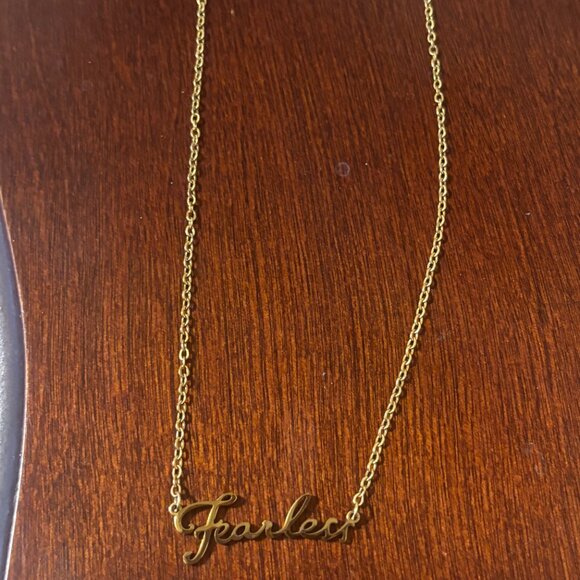 Fearless necklace - Picture 2 of 2